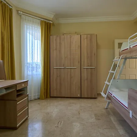 In Goldcity Tourizm Complex Алания